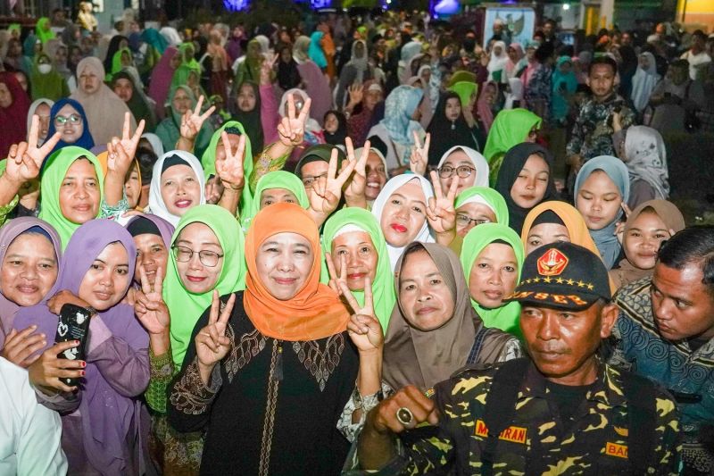 Khofifah: Jatim adalah provinsi pertama keluarkan Pergub pesantren Khofifah: Jatim adalah provinsi pertama keluarkan Pergub pesantren