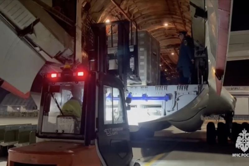 Rusia kirim 33 ton bantuan kemanusiaan ke Lebanon Rusia kirim 33 ton bantuan kemanusiaan ke Lebanon