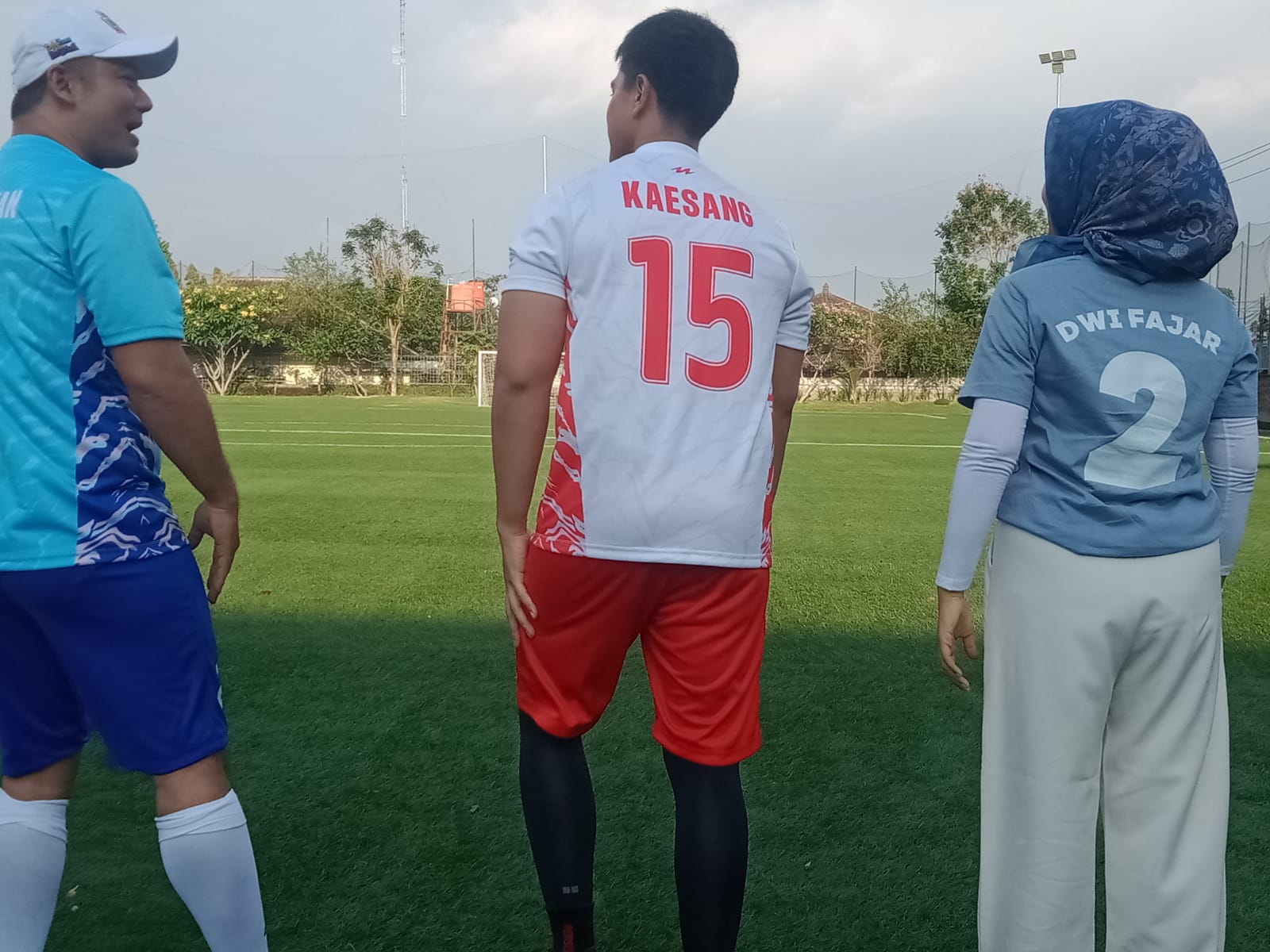 Safari politik, Ketua PSI Kaesang Pangarep bermain bola di Boyolali Safari politik, Ketua PSI Kaesang Pangarep bermain bola di Boyolali