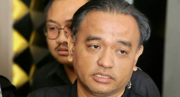 Bos PSIS Yoyok Sukawi polisikan suporter Semarang Bos PSIS Yoyok Sukawi polisikan suporter Semarang