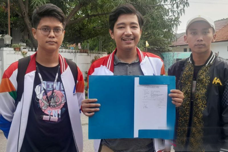 Bawaslu Karawang terima laporan tokoh agama gelar kampanye di masjid Bawaslu Karawang terima laporan tokoh agama gelar kampanye di masjid