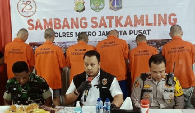 Polisi tangkap enam tersangka kasus tawuran di Cempaka Putih Jakpus Polisi tangkap enam tersangka kasus tawuran di Cempaka Putih Jakpus
