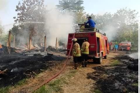 Gudang gula merah di Kandangmas Kudus terbakar, kerugian ratusan juta