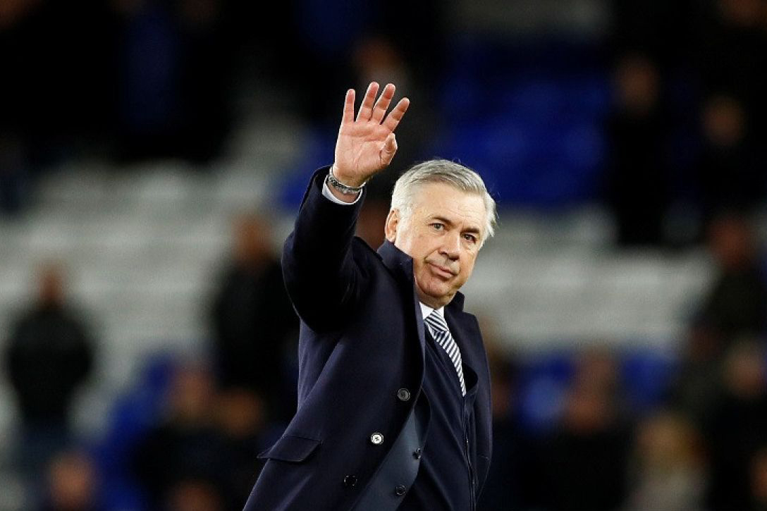 Carlo Ancelotti tak terlalu pedulikan kritik Carlo Ancelotti tak terlalu pedulikan kritik