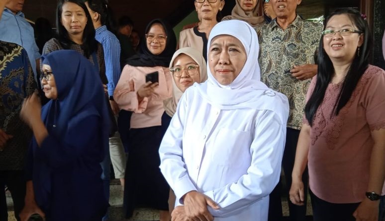 Cagub Khofifah minta dukungan karyawan perkebunan di Jember Cagub Khofifah minta dukungan karyawan perkebunan di Jember