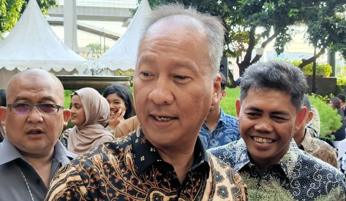 Menperin sebut tren deflasi dipengaruhi banyaknya barang impor Menperin sebut tren deflasi dipengaruhi banyaknya barang impor
