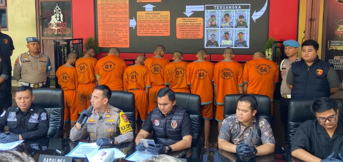 Tiga polisi gadungan diciduk jajaran Satreskrim Polres Cianjur Tiga polisi gadungan diciduk jajaran Satreskrim Polres Cianjur