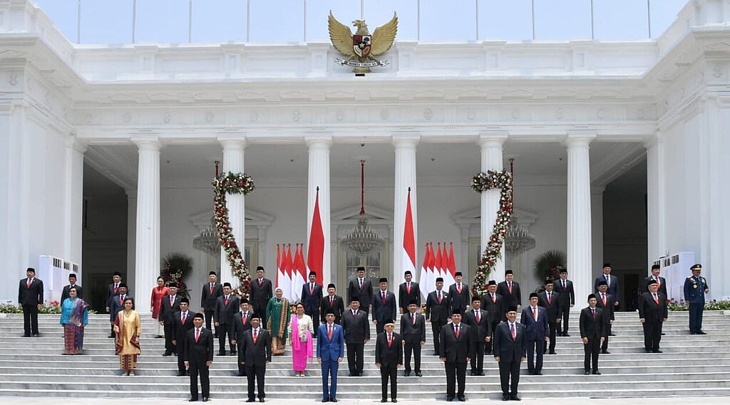 23 Oktober 2019: Pelantikan kabinet Jokowi-Maruf menuju Indonesia maju 23 Oktober 2019: Pelantikan kabinet Jokowi-Maruf menuju Indonesia maju
