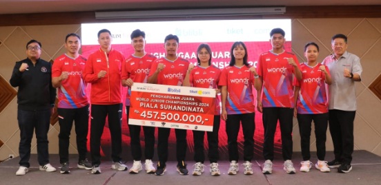 Djarum Foundation & Fadil Imran beri apresiasi juara Piala Suhandinata Djarum Foundation & Fadil Imran beri apresiasi juara Piala Suhandinata