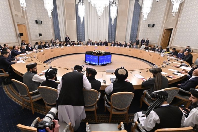 Menlu Rusia dan diplomat tertinggi Taliban bertemu di Moskow Menlu Rusia dan diplomat tertinggi Taliban bertemu di Moskow