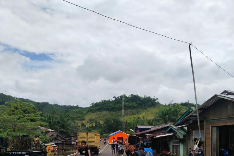 Kemensos kerahkan Tagana tangani banjir longsor di Tapanuli Selatan Kemensos kerahkan Tagana tangani banjir longsor di Tapanuli Selatan