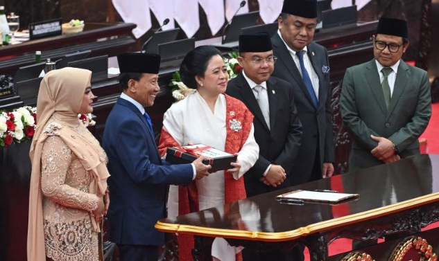 Puan Maharani kembali ditetapkan jadi Ketua DPR untuk 2024-2029 Puan Maharani kembali ditetapkan jadi Ketua DPR untuk 2024-2029