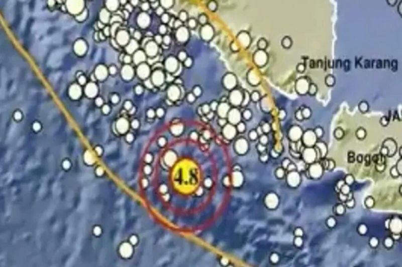Pesisir Barat Lampung diguncang gempa 4,8 magnitudo Pesisir Barat Lampung diguncang gempa 4,8 magnitudo