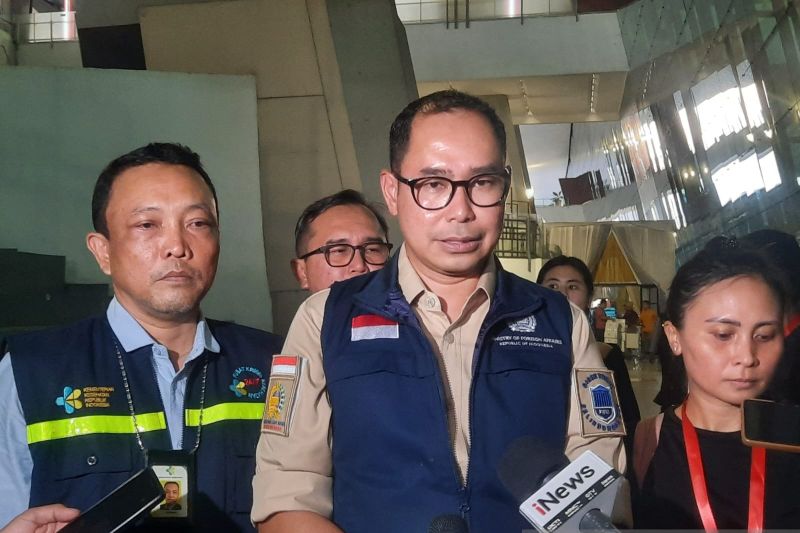 Kemlu sebut 116 WNI pilih bertahan di Lebanon 