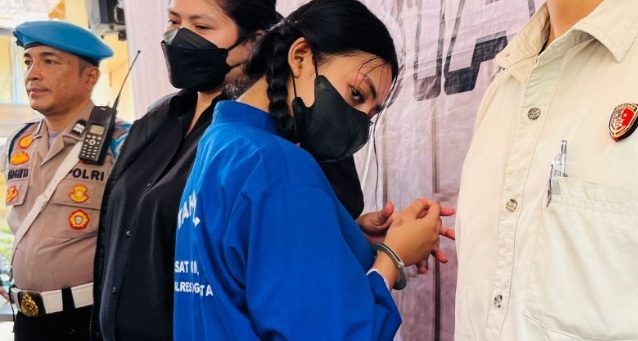 DJ promosikan judi daring di Kota Bogor ditangkap polisi DJ promosikan judi daring di Kota Bogor ditangkap polisi