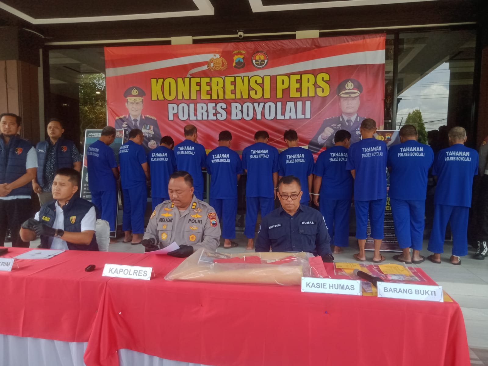 Bermain judi remi dan domino,10 pria di Boyolali diamankan petugas