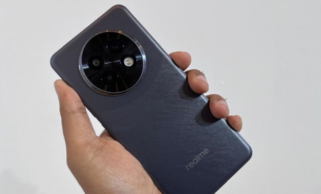 realme 13 5G dan 13+ 5G hadir di Indonesia, cek fitur dan harganya realme 13 5G dan 13+ 5G hadir di Indonesia, cek fitur dan harganya