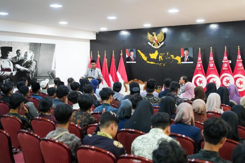 KBRI Tunis berkomitmen beri pelayanan, perlindungan terbaik bagi WNI KBRI Tunis berkomitmen beri pelayanan, perlindungan terbaik bagi WNI