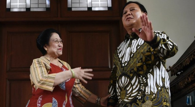 Puan menegaskan pertemuan antara Prabowo dan Megawati akan terjadi Puan menegaskan pertemuan antara Prabowo dan Megawati akan terjadi