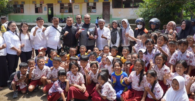 Tinjau infrastruktur, Pj. Bupati Langkat dan Dandim 0203/LKT touring ke desa Tinjau infrastruktur, Pj. Bupati Langkat dan Dandim 0203/LKT touring ke desaÂ