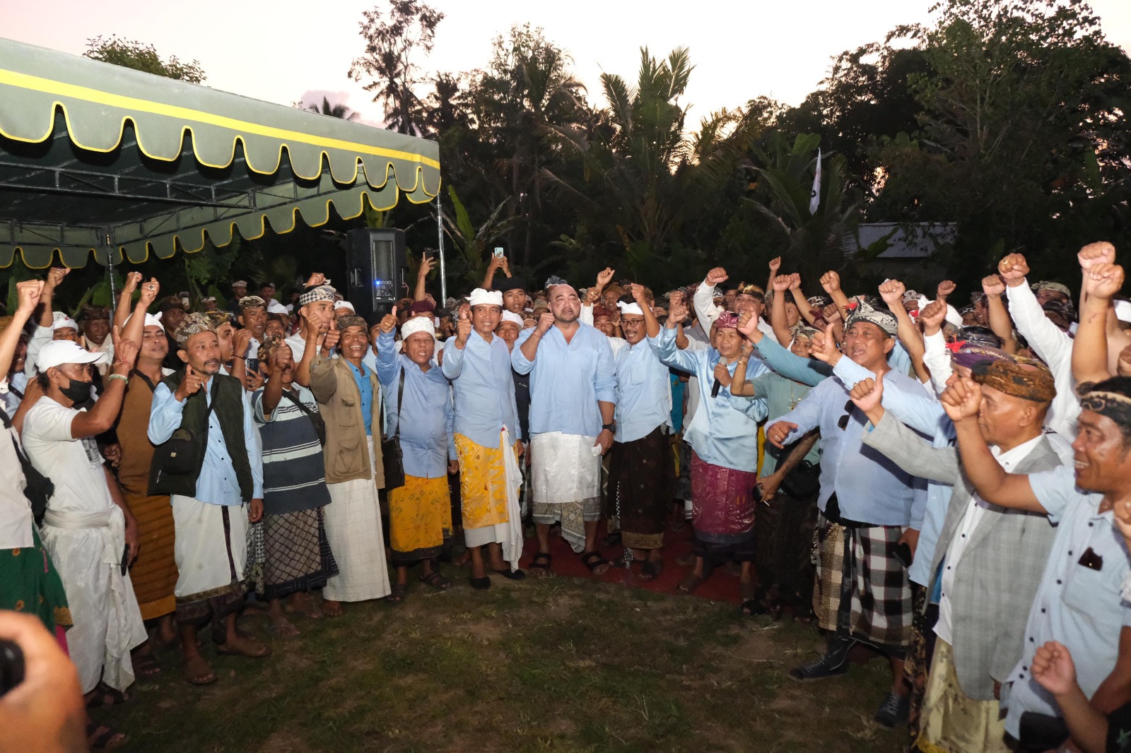 Calon Gubernur Bali kampanye di Payangan Gianyar Calon Gubernur Bali kampanye di Payangan Gianyar