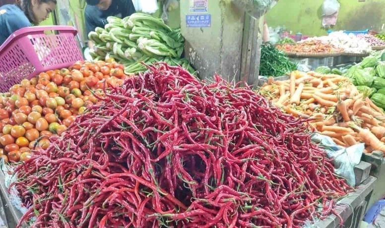 Harga cabai keriting pada Kamis naik Rp1.030 jadi Rp32.640 per kg Harga cabai keriting pada Kamis naik Rp1.030 jadi Rp32.640 per kg