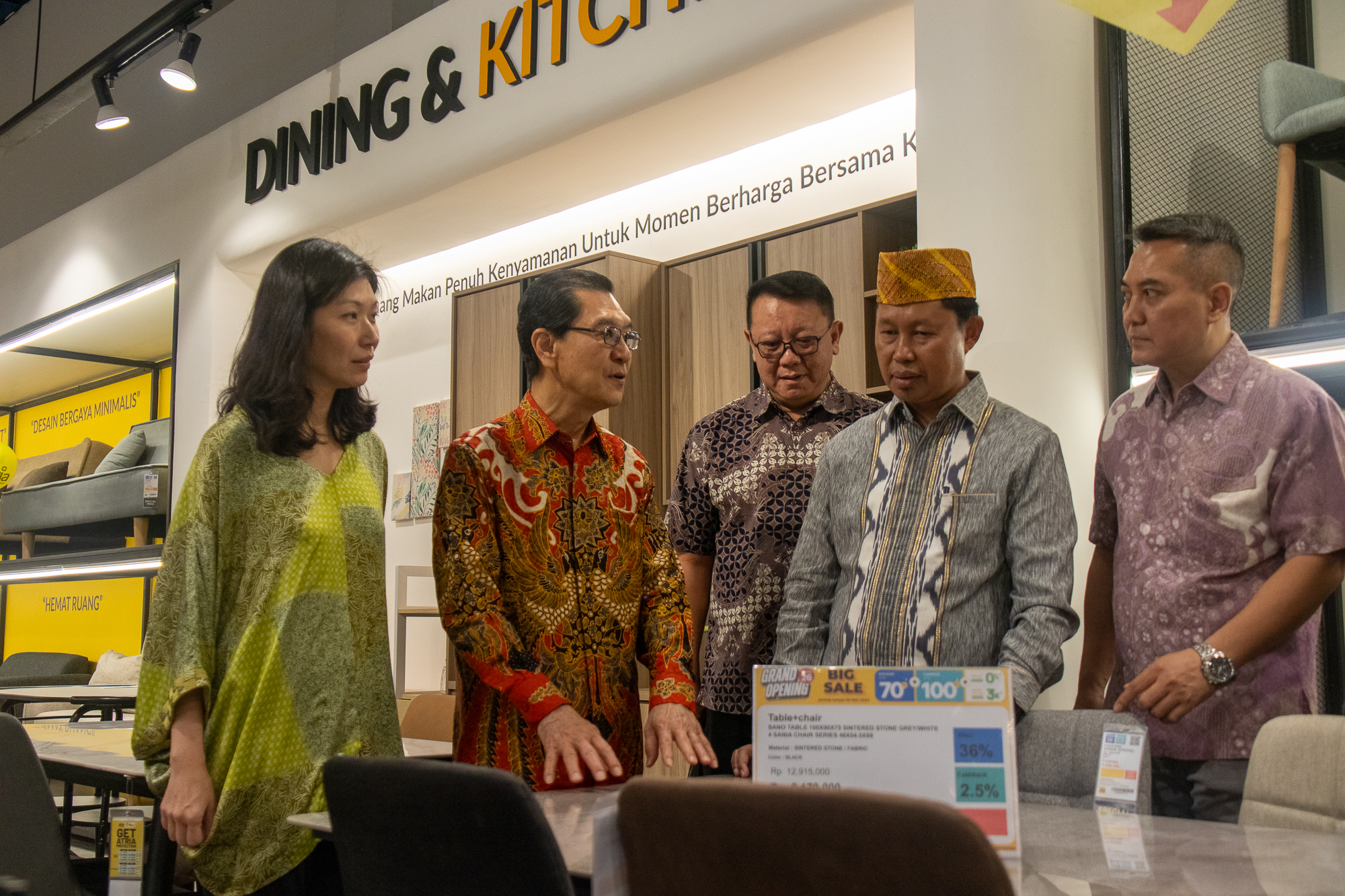 Perkuat pasar ritel modern, Mitra10 & Atria buka di Kendari Perkuat pasar ritel modern, Mitra10 & Atria buka di Kendari