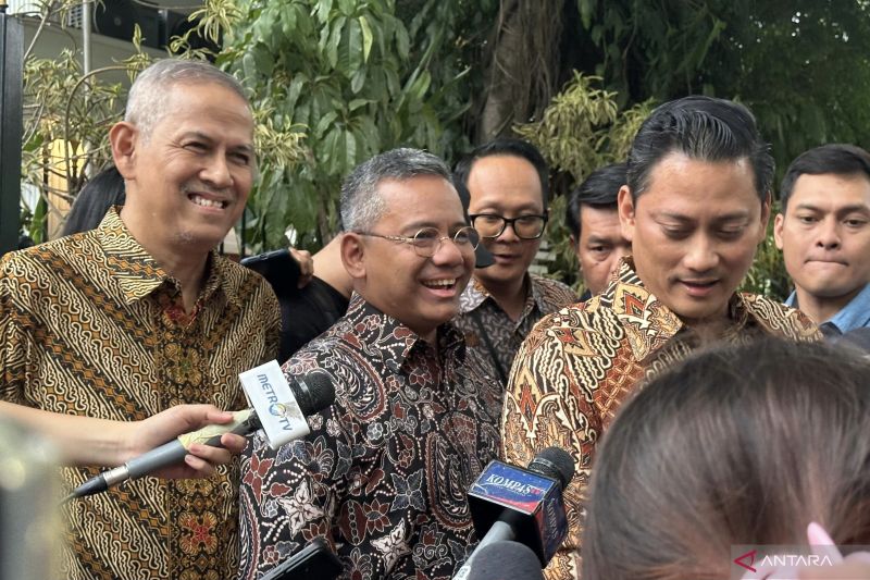 Prabowo bakal pasang tiga wamenkeu bantu kerja Sri Mulyani Prabowo bakal pasang tiga wamenkeu bantu kerja Sri Mulyani