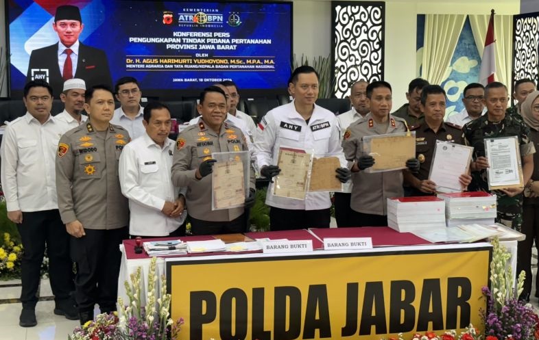 Menteri AHY ungkap dua kasus mafia tanah senilai Rp3,6 triliun Menteri AHY ungkap dua kasus mafia tanah senilai Rp3,6 triliun