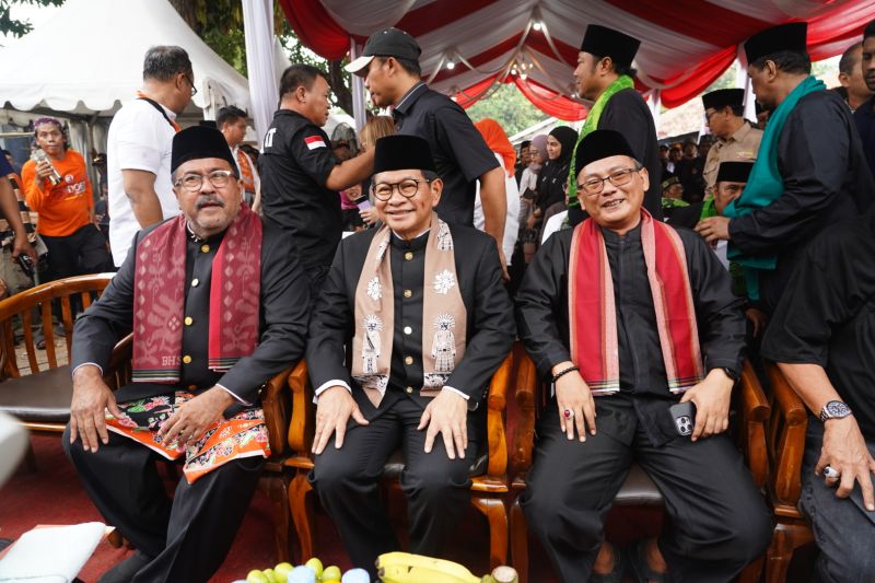 Pramono ucap syukur dan optimis setelah dapat dukungan FBR Pramono ucap syukur dan optimis setelah dapat dukungan FBR