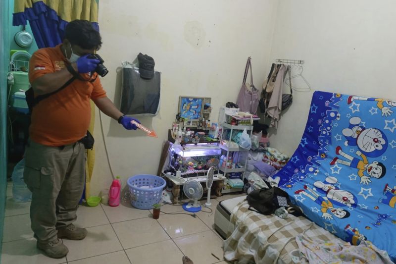 Polisi masih dalami penemuan mayat ibu dan anak di Depok Polisi masih dalami penemuan mayat ibu dan anak di Depok
