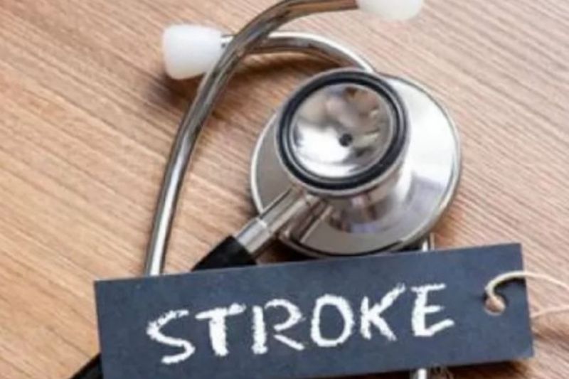Kenali gejala stroke dan cara penanganannya Kenali gejala stroke dan cara penanganannya