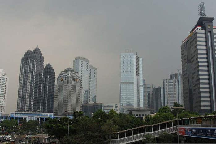 Wilayah Jakarta diperkirakan berawan tebal dan hujan ringan pada Jumat Wilayah Jakarta diperkirakan berawan tebal dan hujan ringan pada Jumat