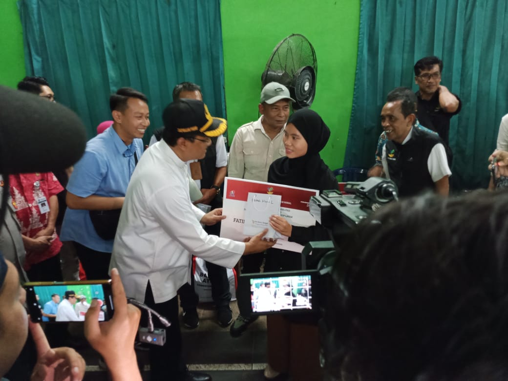 Mensos akui ada bantuan sosial tidak tepat sasaran Mensos akui ada bantuan sosial tidak tepat sasaran