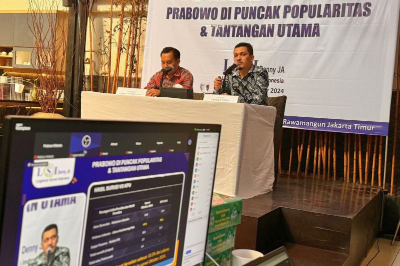 LSI: Saat ini, Prabowo berada di puncak tertinggi popularitas LSI: Saat ini, Prabowo berada di puncak tertinggi popularitas