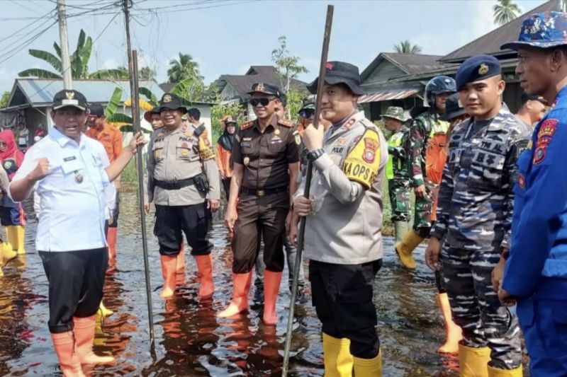 12 sekolah di Rokan Hilir Riau libur akibat banjir 12 sekolah di Rokan Hilir Riau libur akibat banjir