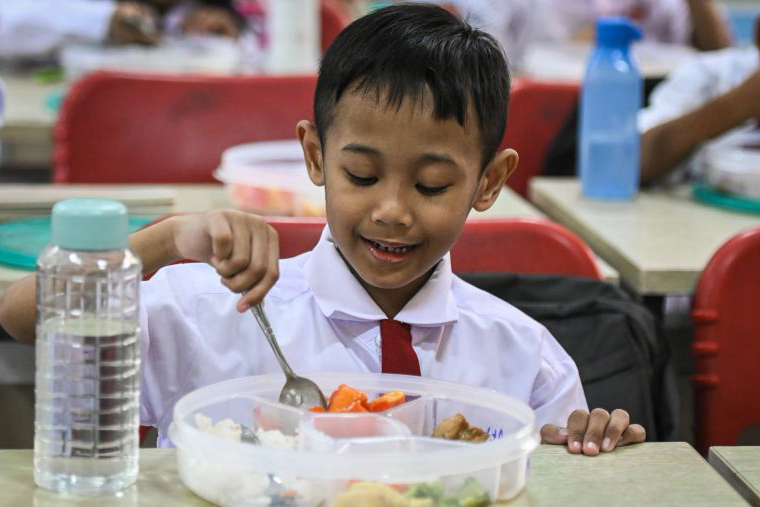 Menanti implementasi Makan Siang Bergizi Gratis Prabowo Menanti implementasi Makan Siang Bergizi Gratis Prabowo