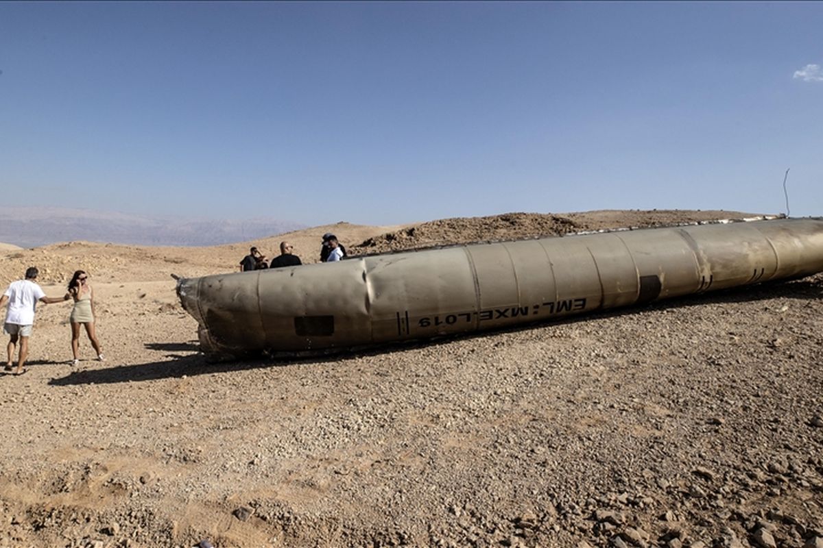 Iran: Suara ledakan di Teheran berasal dari operasi pertahanan udara Iran: Suara ledakan di Teheran berasal dari operasi pertahanan udara