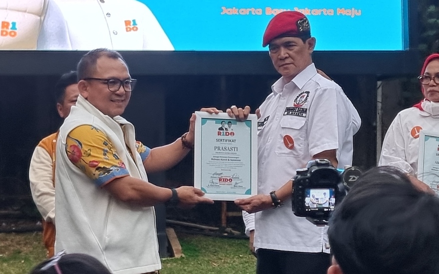 Basri Baco klaim 200 komunitas antre untuk deklarasi dukungan pada RIDO Basri Baco klaim 200 komunitas antre untuk deklarasi dukungan pada RIDO