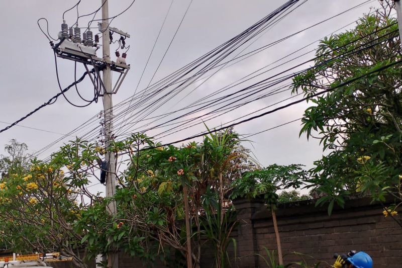 PLN pastikan kelistrikan Bali aman pascagempa magnitudo 4,9 PLN pastikan kelistrikan Bali aman pascagempa magnitudo 4,9