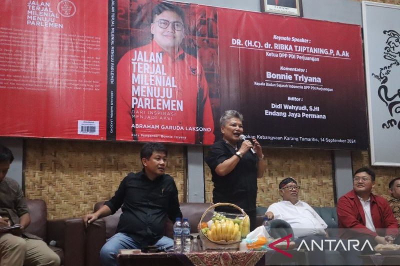 Anggota DPRD Banten termuda terbitkan buku terkait perjalanan politik Anggota DPRD Banten termuda terbitkan buku terkait perjalanan politik