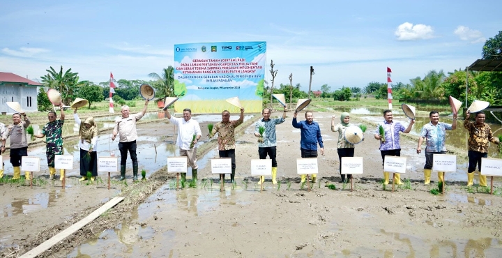 Langkat salah satu pilar dalam menjaga ketersediaan pangan di Sumatera Utara Langkat salah satu pilar dalam menjaga ketersediaan pangan di Sumatera Utara