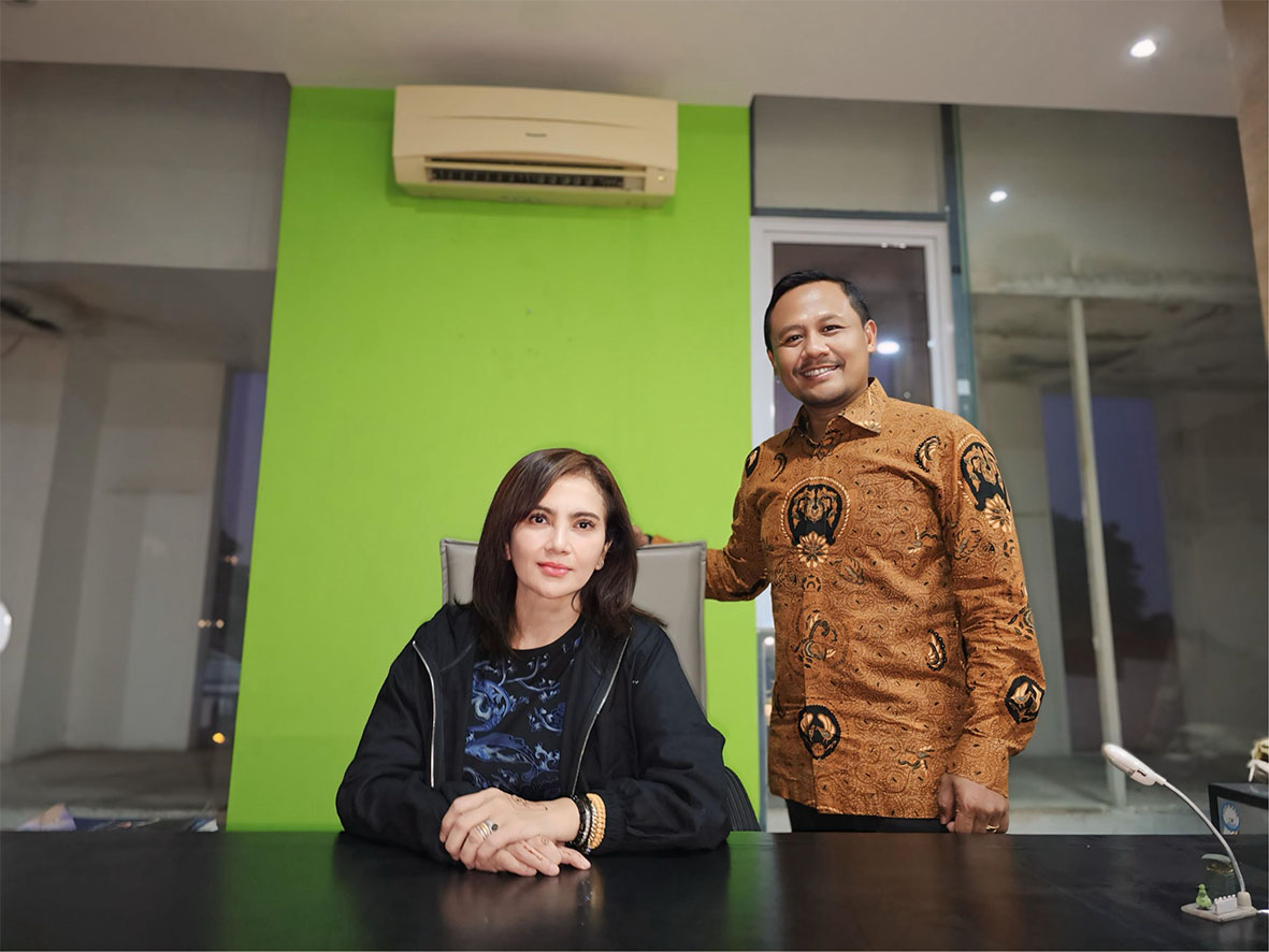 Klaim asuransi ditolak, artis Anggia Novita merasa dipermainkan Asuransi Bank A Klaim asuransi ditolak, artis Anggia Novita merasa dipermainkan Asuransi Bank A