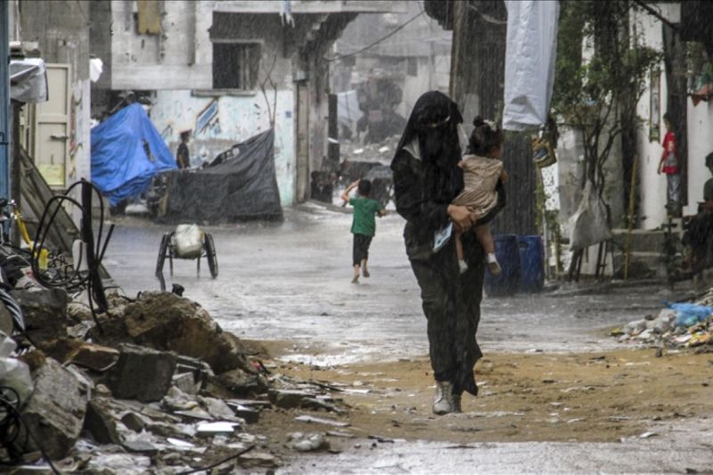 Ribuan warga Gaza terancam kematian pada musim dingin Ribuan warga Gaza terancam kematian pada musim dingin