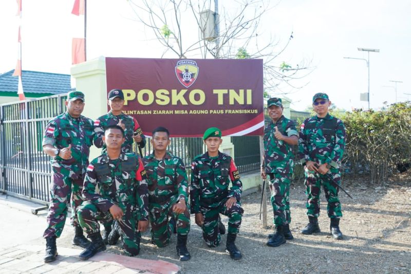 Danrem tinjau Posko TNI di PLBN Mota Ain pastikan perbatasan aman Danrem tinjau Posko TNI di PLBN Mota Ain pastikan perbatasan aman