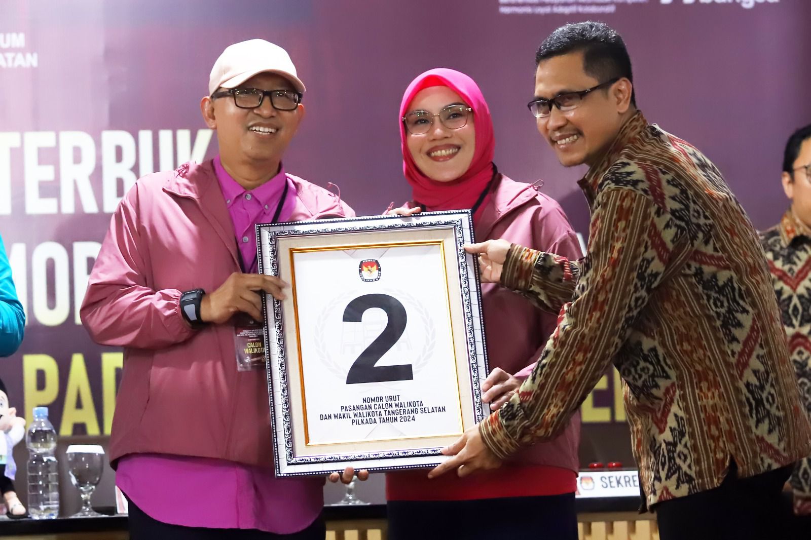 Rama-Shinta: Orang Tangsel asli nih! Rama-Shinta: Orang Tangsel asli nih!