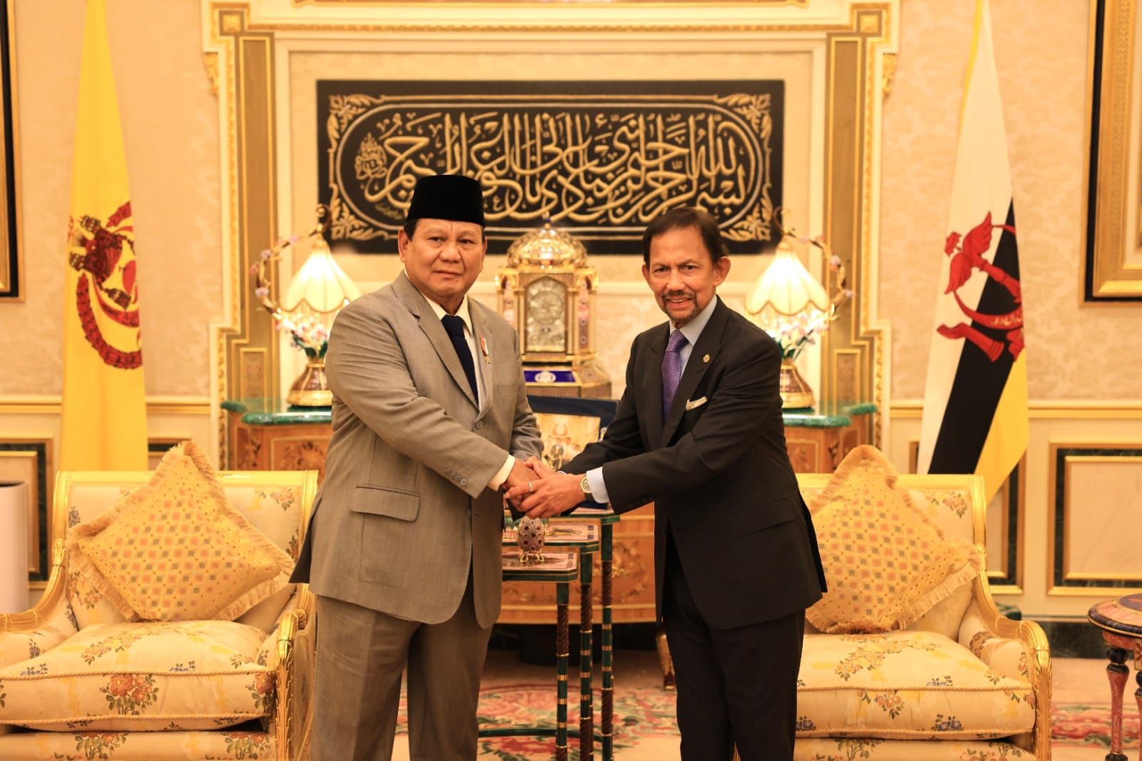 Menhan Prabowo temui Sultan Hassanal Bolkiah bahas kerja sama pertahanan