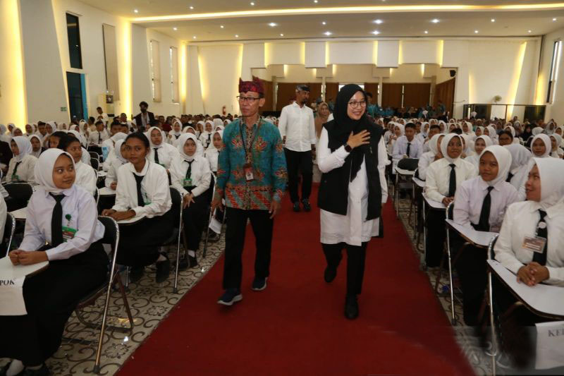 Banyuwangi dorong mahasiswa asah kemampuan bersaing di dunia kerja