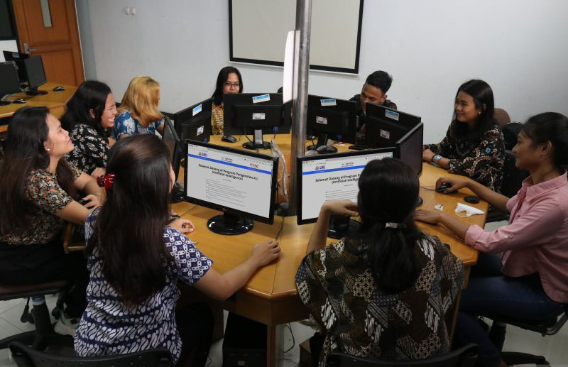 Menkominfo minta pengembangan AI Lab Indonesia terapkan standar global Menkominfo minta pengembangan AI Lab Indonesia terapkan standar global