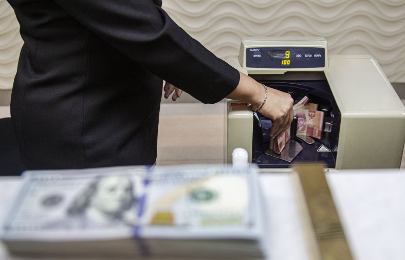 Rupiah berpotensi menguat dipengaruhi peluang pemangkasan BI-Rate Rupiah berpotensi menguat dipengaruhi peluang pemangkasan BI-Rate